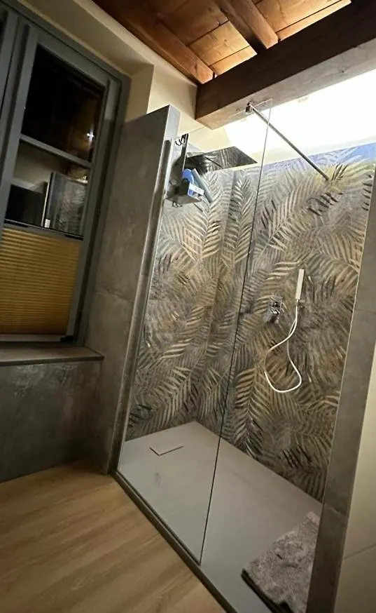 Suite Villa Folli Milano 0*,
